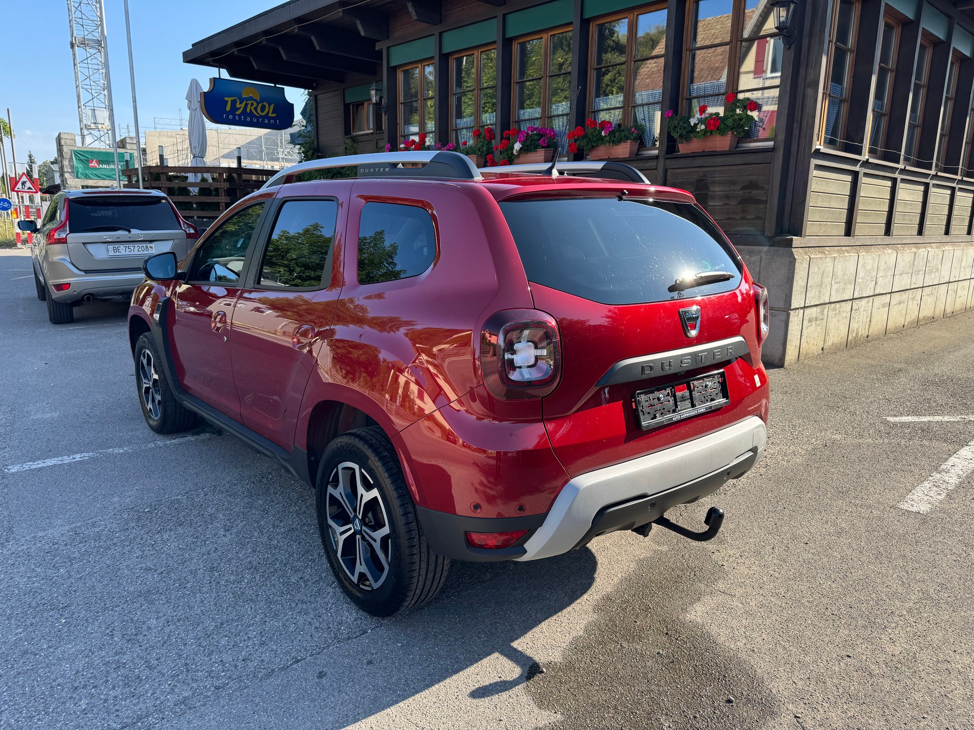 DACIA Duster dCi 115 Celebration 4x4-showroom-element-2