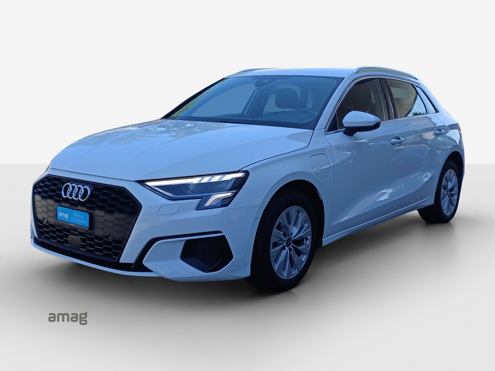 AUDI A3 Sportback 40 TFSI e Attraction S-tronic