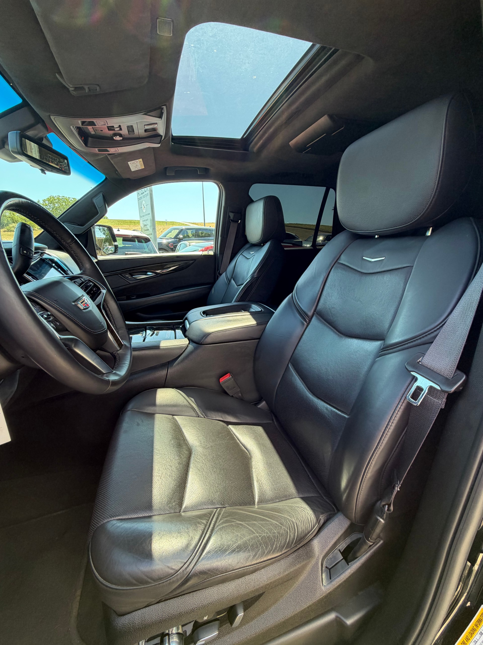 CADILLAC Escalade 6.2 ESV Platinum Automatic-image-4