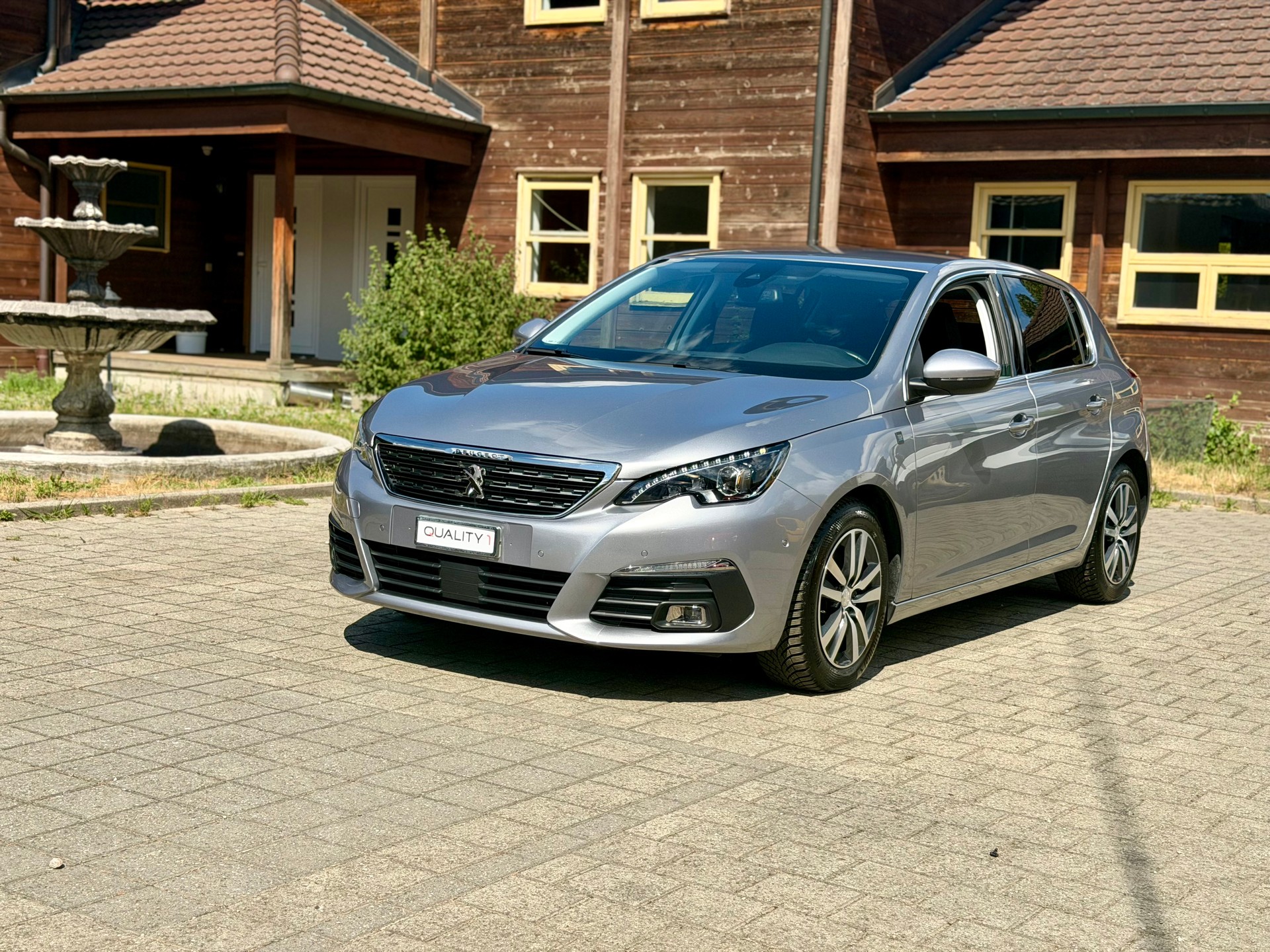PEUGEOT 308 1.5 BlueHDI GT Line EAT8