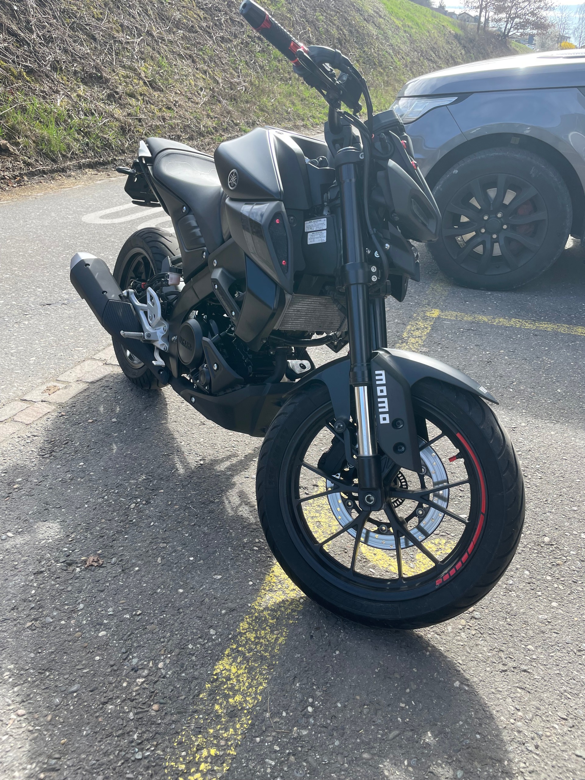 YAMAHA MT-125-image-5
