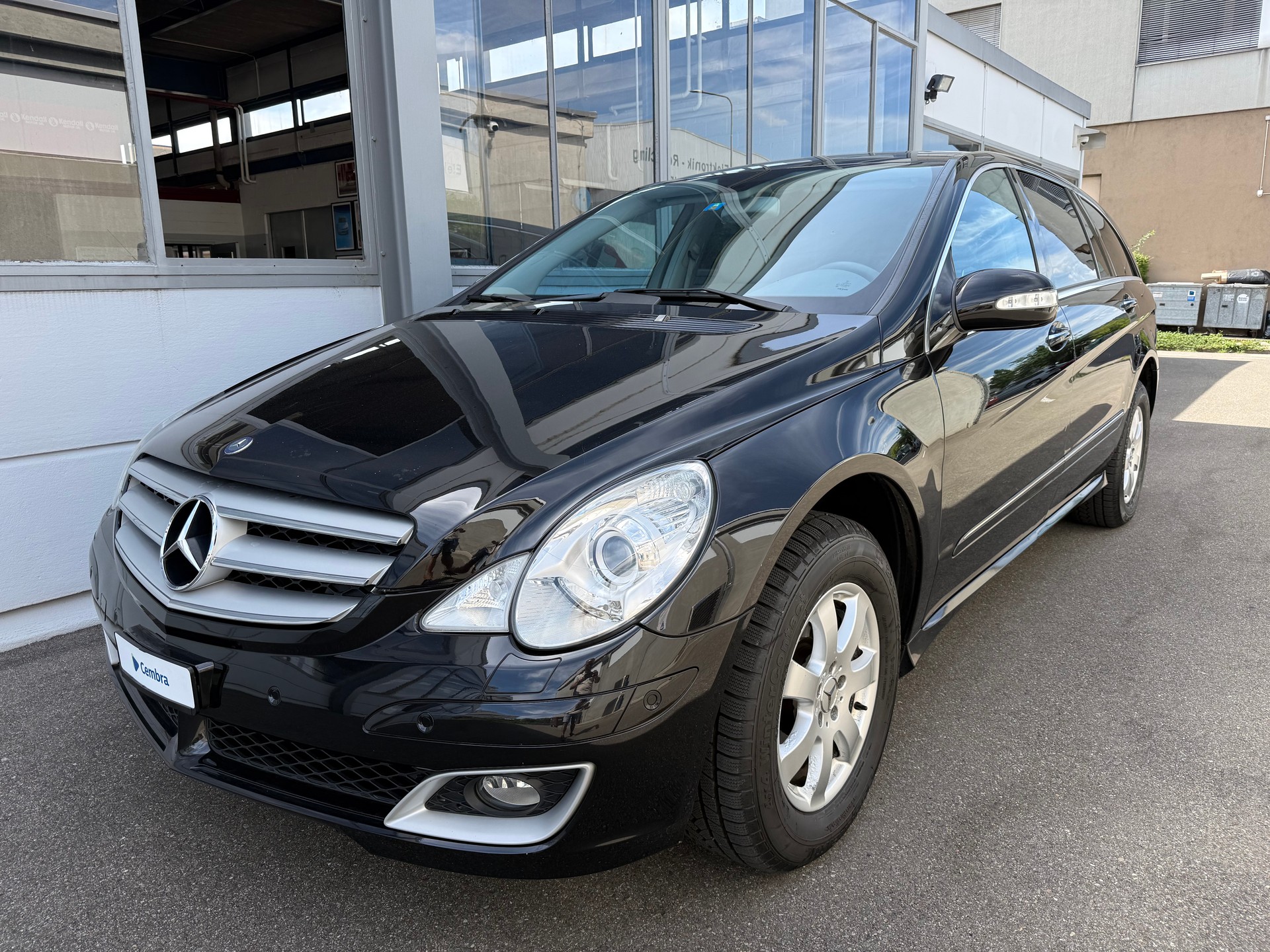 MERCEDES-BENZ R 350 L 4Matic 7G-Tronic *Frisch ab MFK *Tempomat *Leder/Alcantara *Zwei Schlüssel mit Fernbedienung *Veloträger