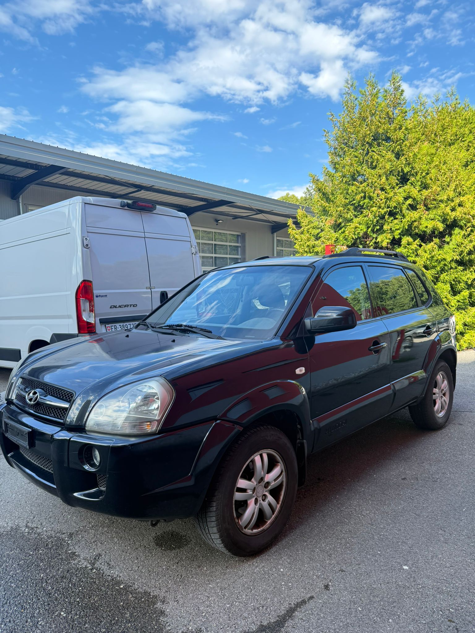 HYUNDAI Tucson 2.0 Style 4WD-image-3