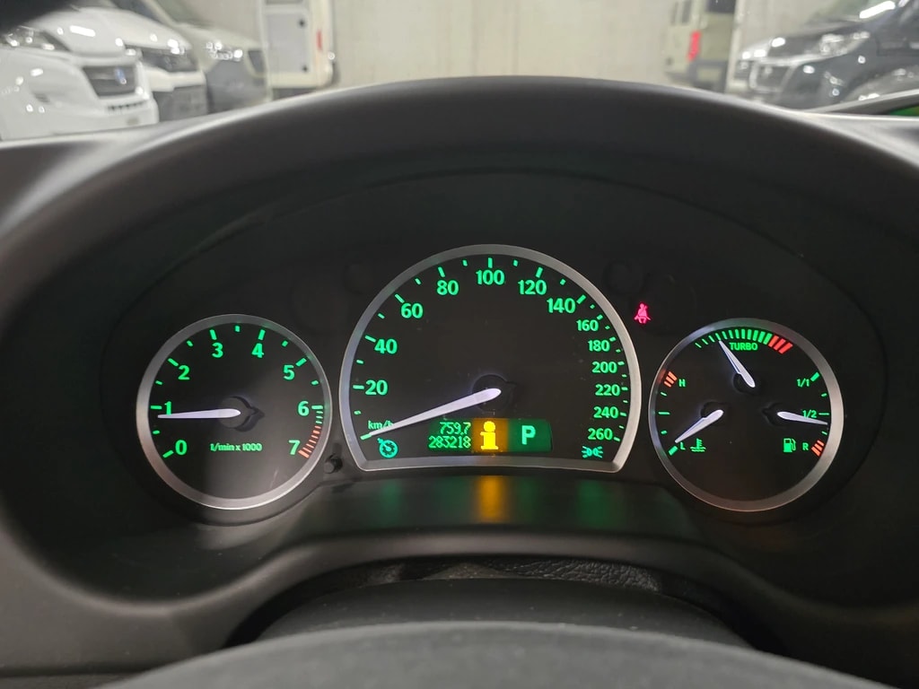 SAAB 9-3 2.8T V6 Aero-image-10