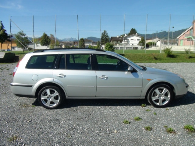 FORD Mondeo 2.0 TDDi 115 PS Ghia Kombi-image-4
