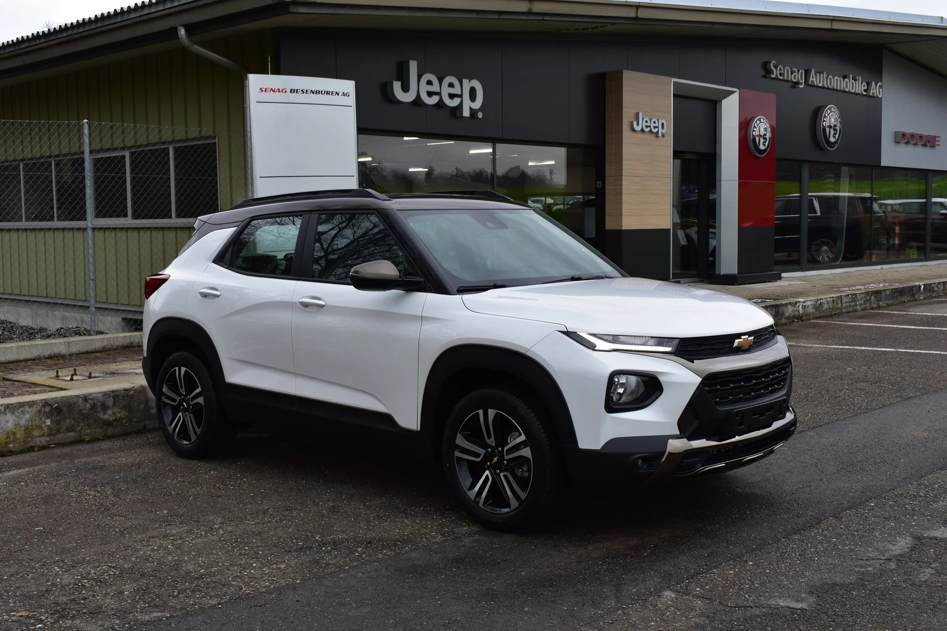 CHEVROLET TRAILBLAZER Activ 1.3T AWD-image-1