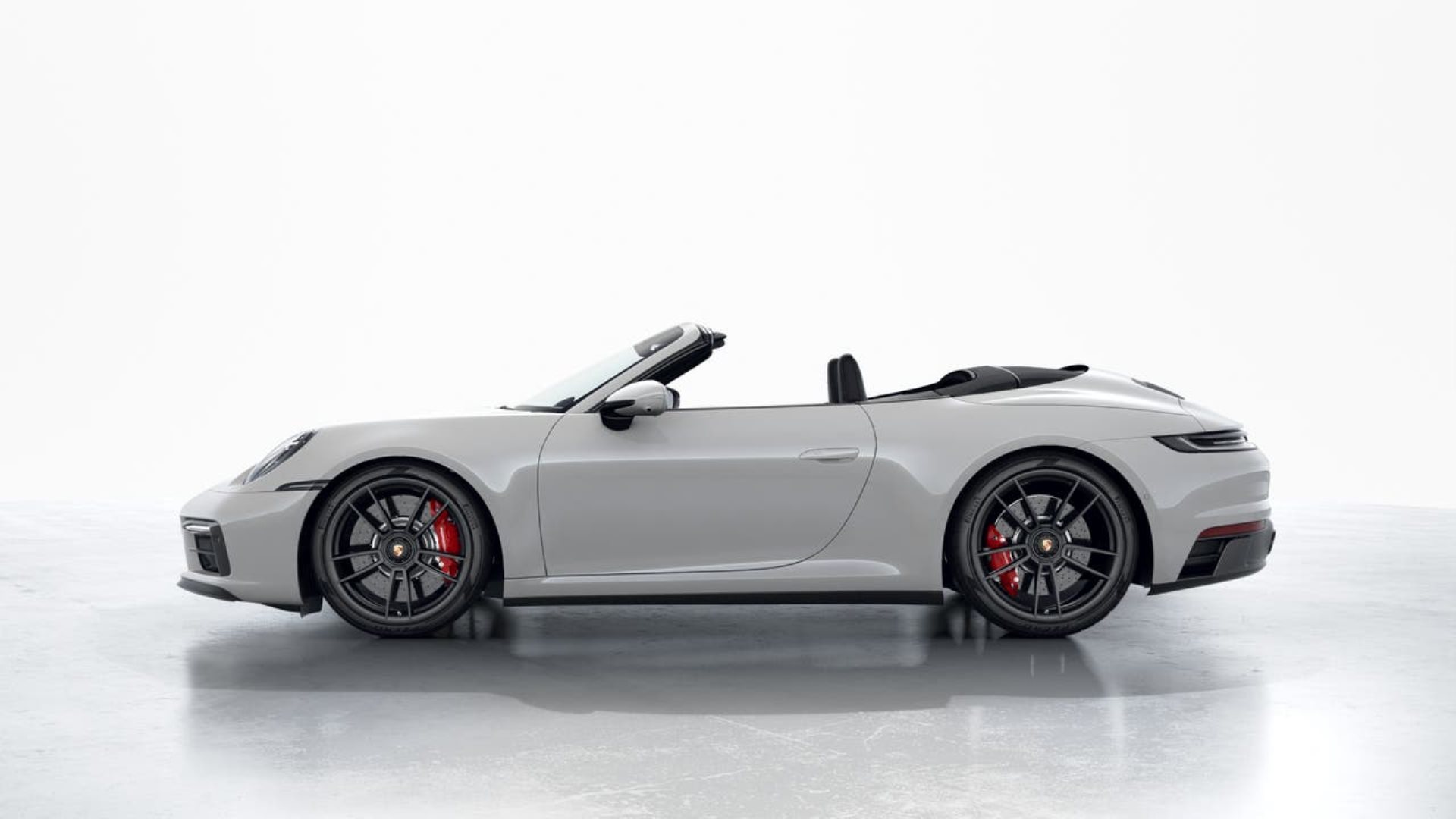 PORSCHE 911 Carrera 4 GTS Cabriolet-showroom-element-1