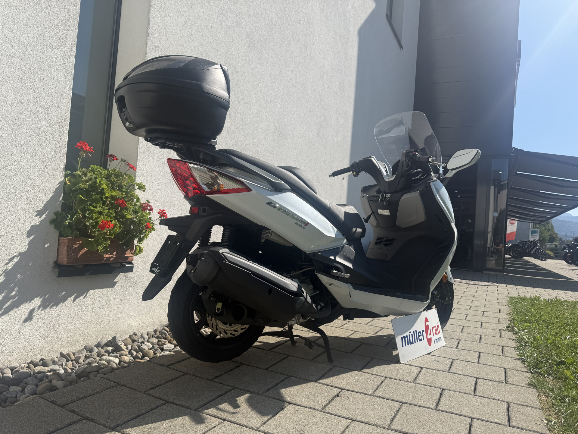 SYM GTS 300 S&S-image-3