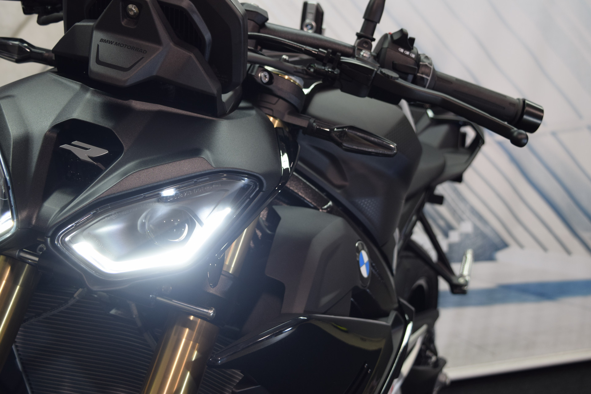 BMW S 1000 R Sofort verfügbar!-image-9