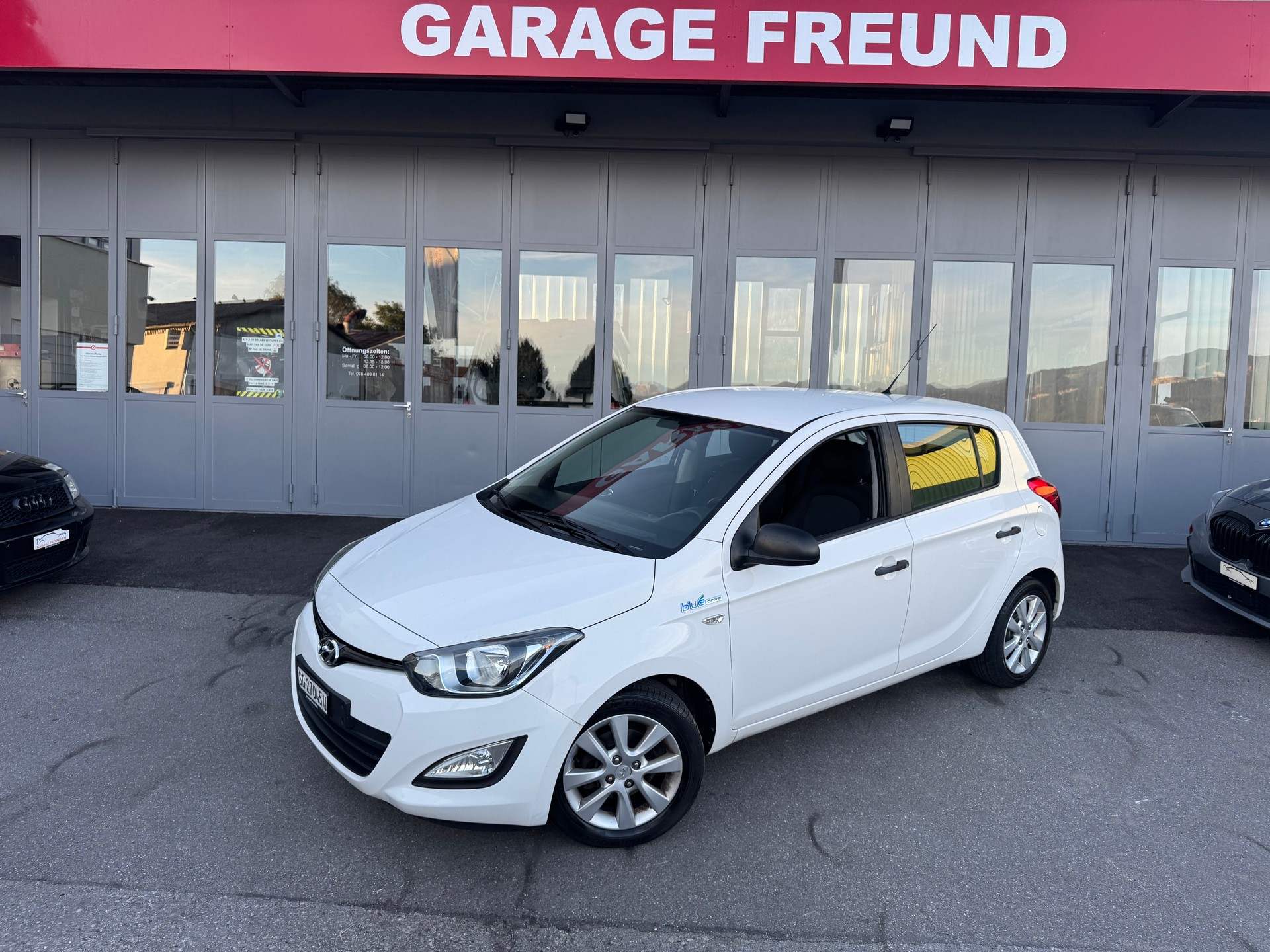 HYUNDAI i20 1.2 Comfort-showroom-element-3