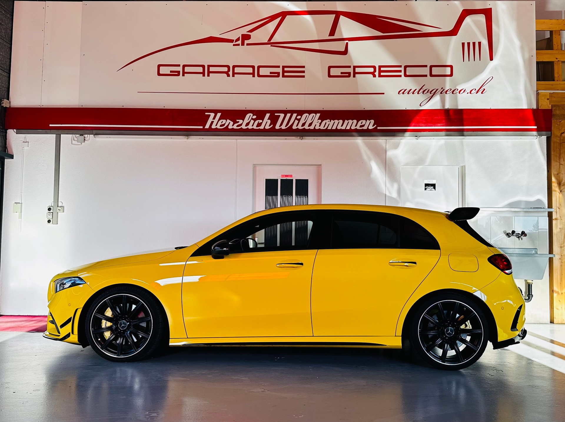 MERCEDES-BENZ A 35 AMG 4Matic Speedshift