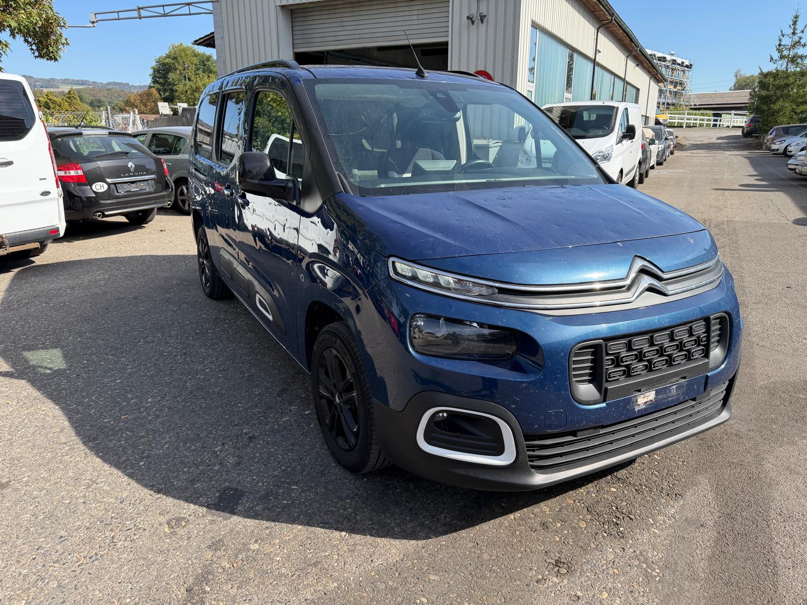 CITROEN Berlingo XL 1.5 BlueHDi 7 Plätze Max EAT8-showroom-element-1