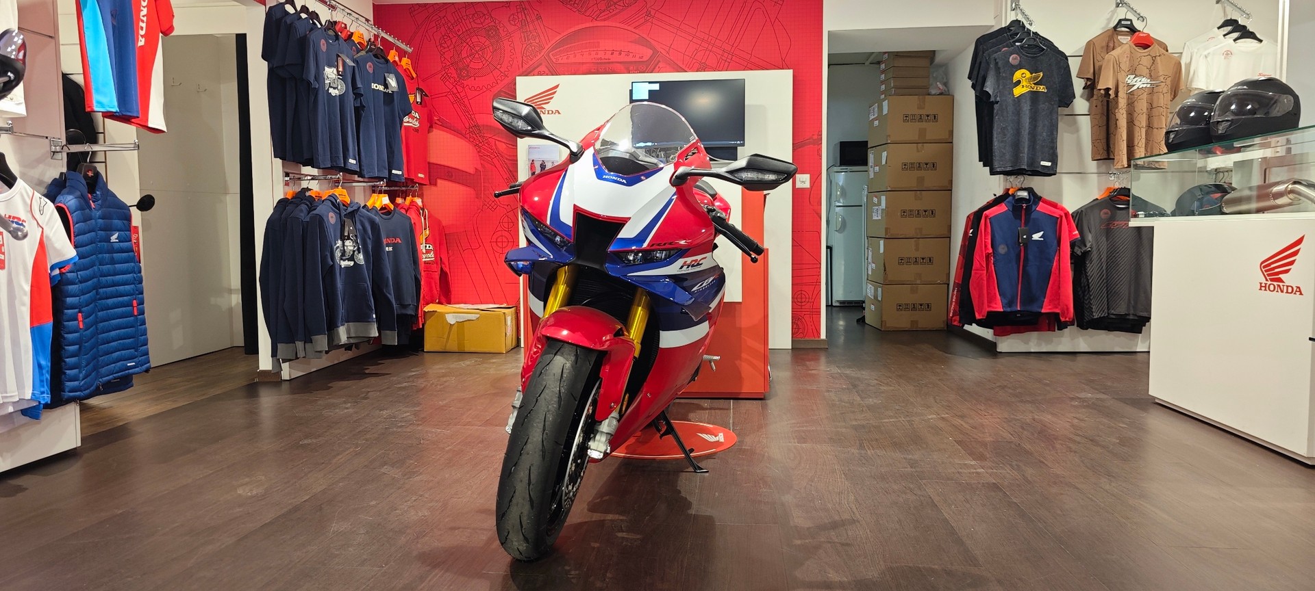 HONDA CBR 1000 RR-R Fireblade SP-image-4