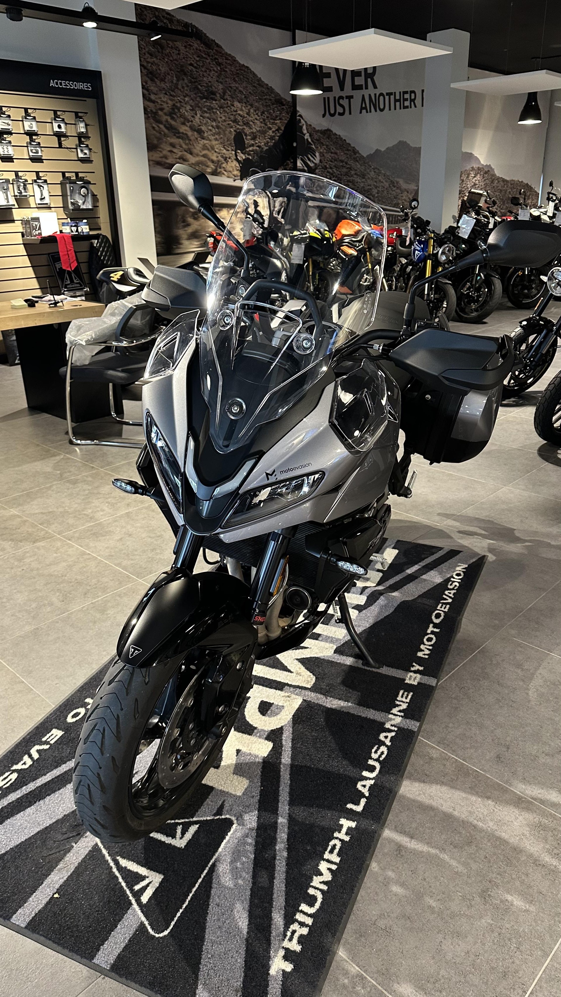 TRIUMPH Tiger Sport 800-image-3