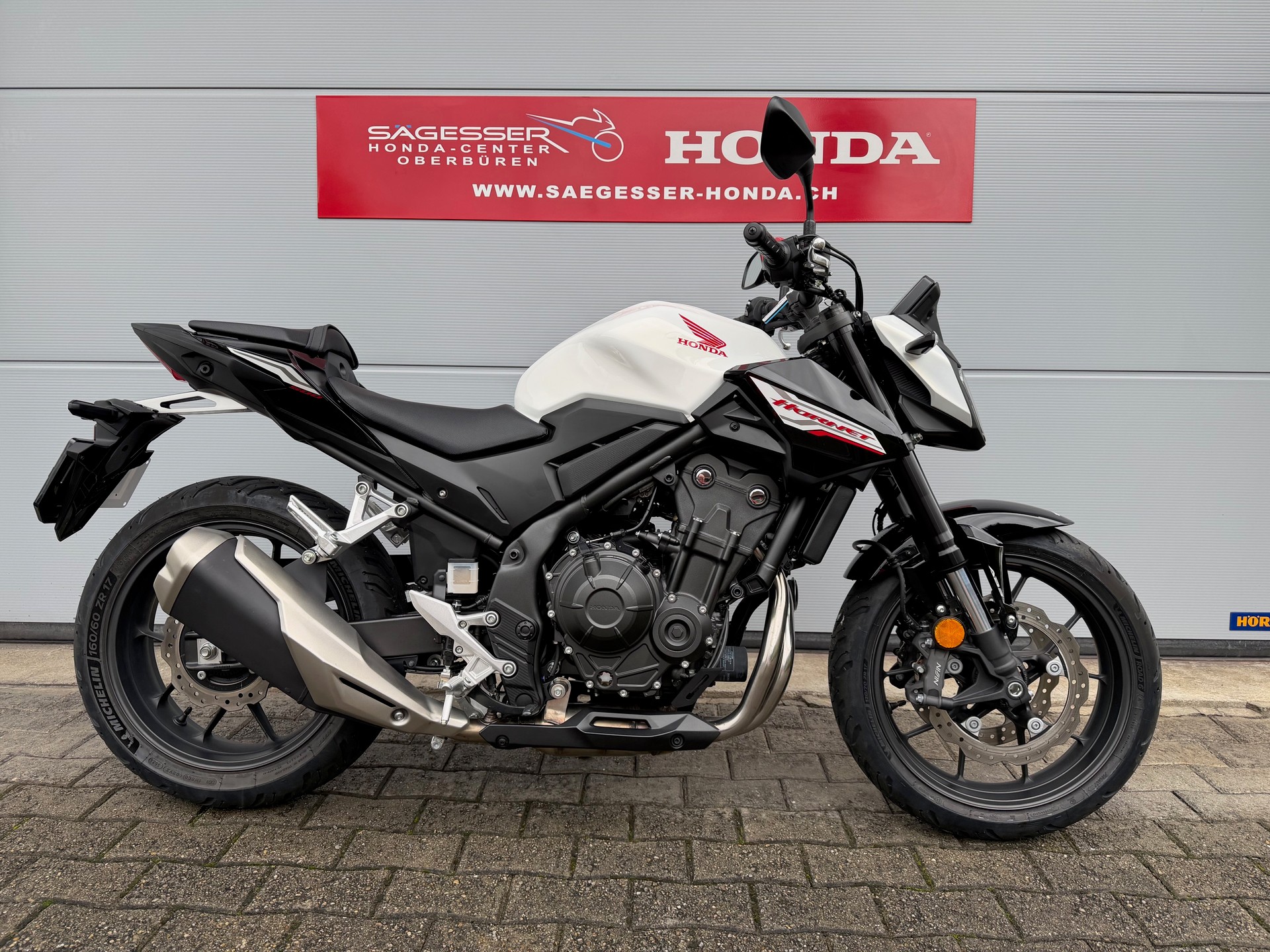 HONDA CB 500 Hornet 40MM TIEFER!!!