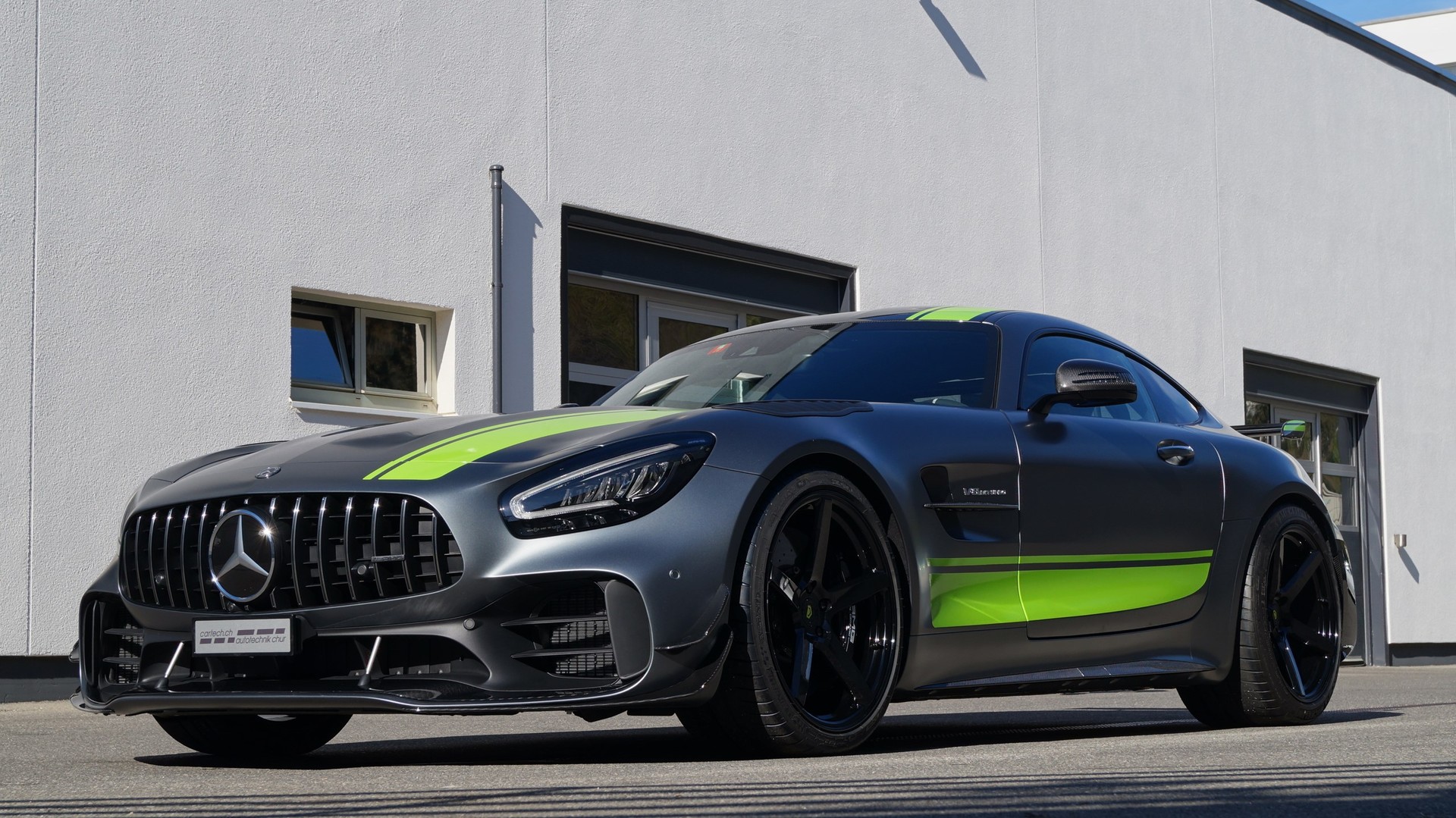 MERCEDES-BENZ AMG GT R Pro Speedshift DCT-image-5