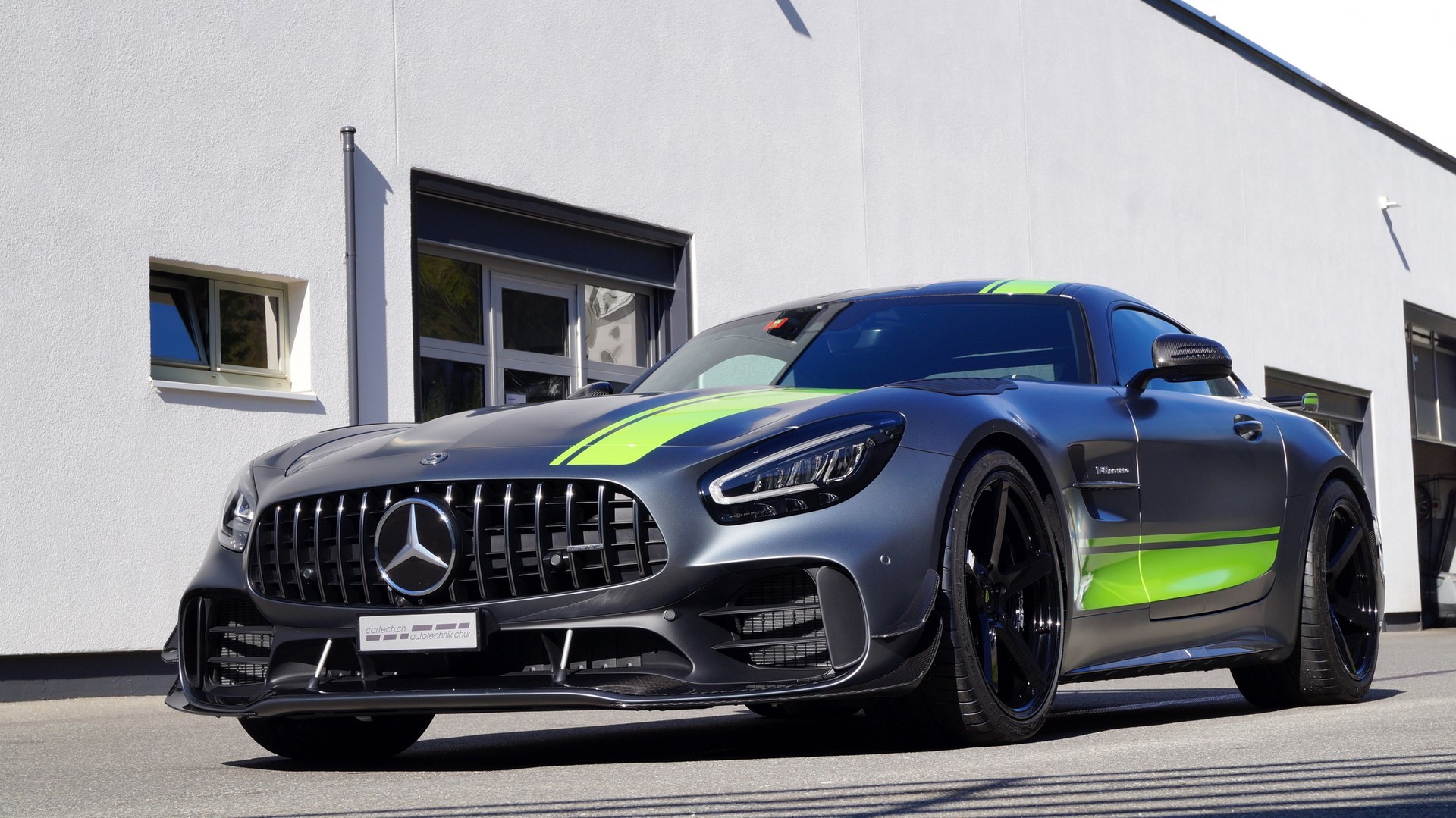 MERCEDES-BENZ AMG GT R Pro Speedshift DCT-image-7