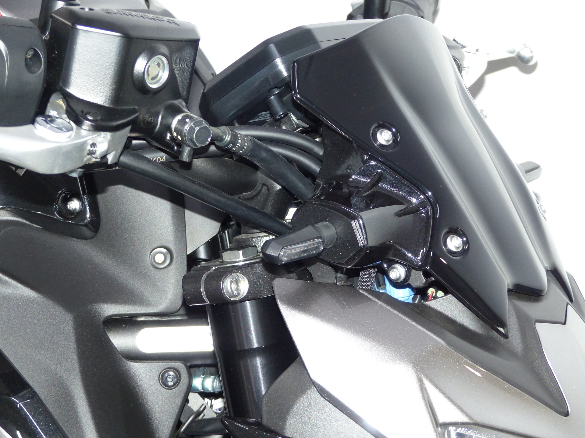 KAWASAKI Z 900 ABS MY24 mit Zubehör-image-10