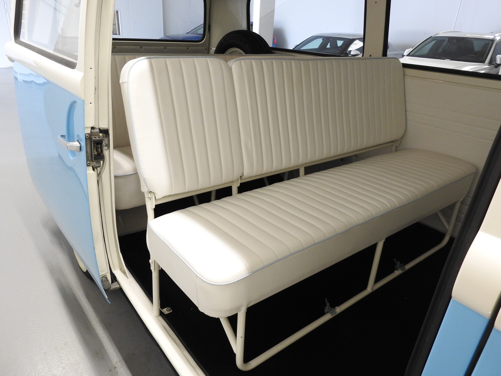 VW TYP 23-image-10
