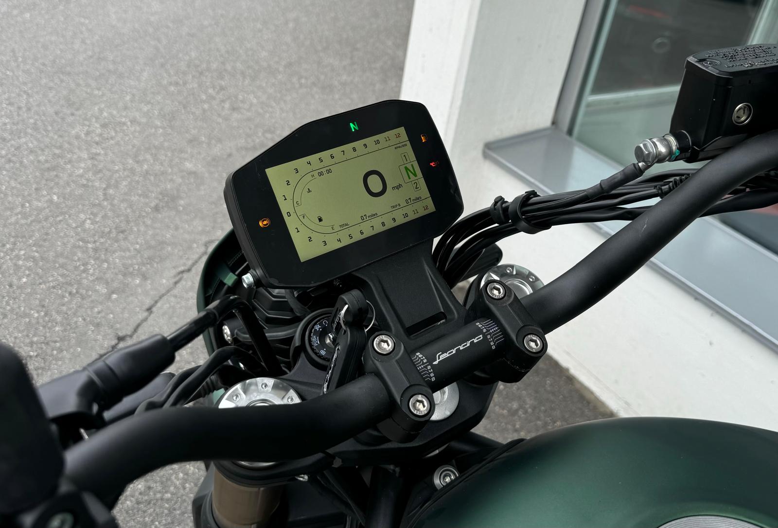 BENELLI Leoncino 800-image-10