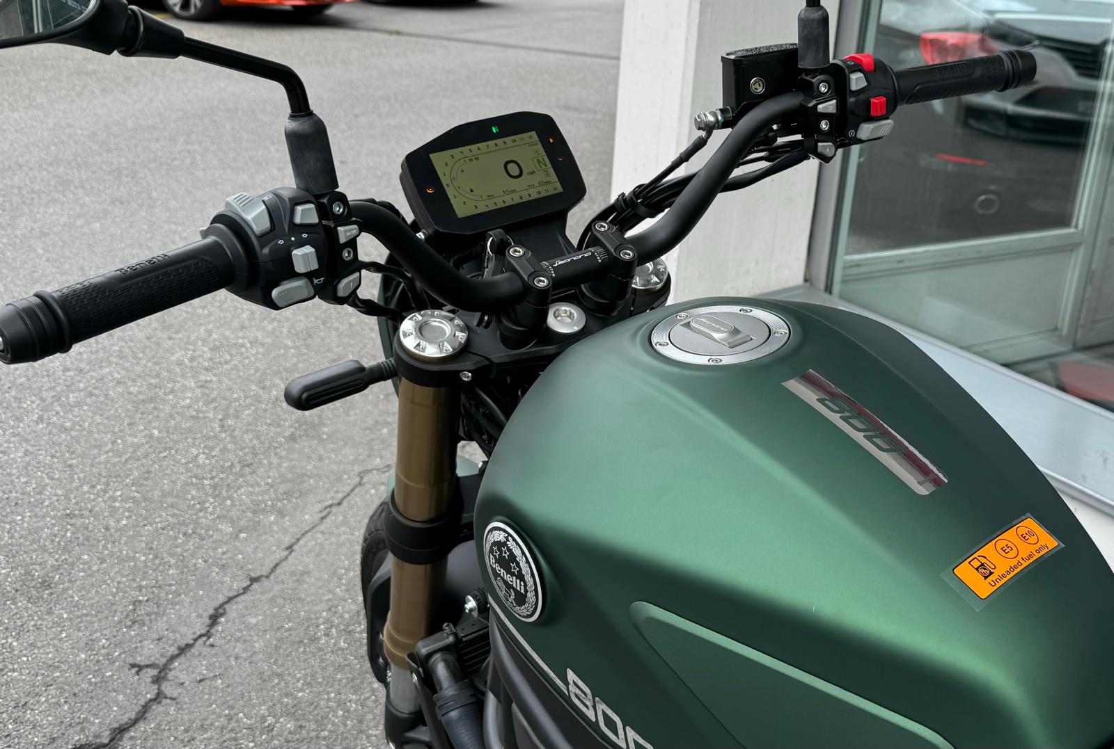 BENELLI Leoncino 800-image-9