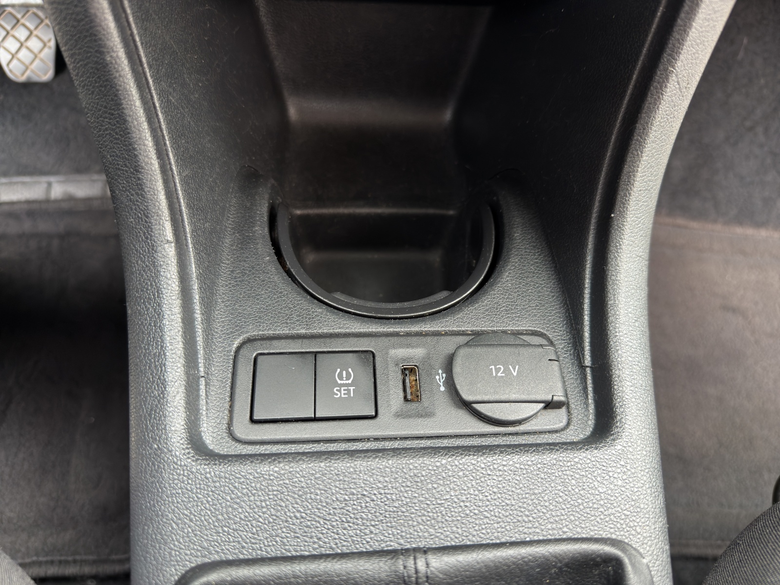 VW Up 1.0 move up-image-15
