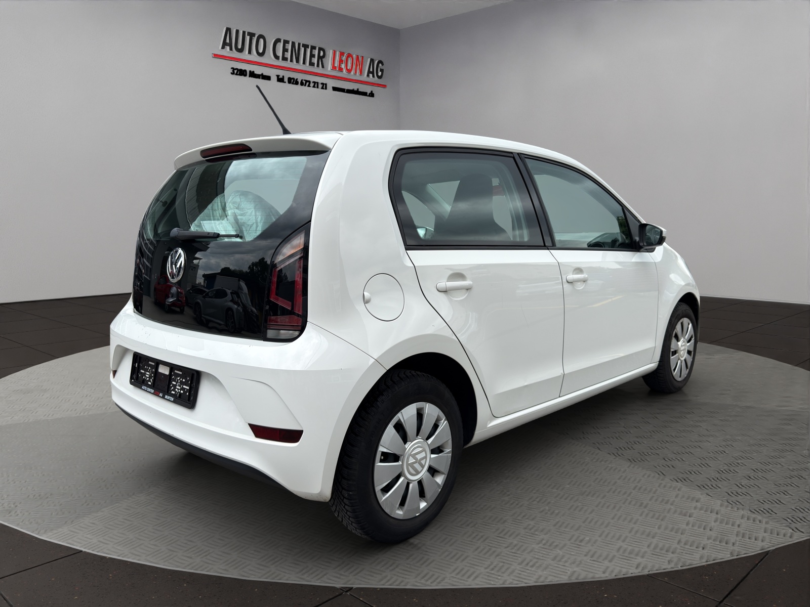 VW Up 1.0 move up-image-5