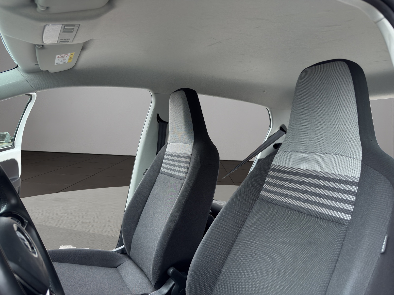 VW Up 1.0 move up-image-19