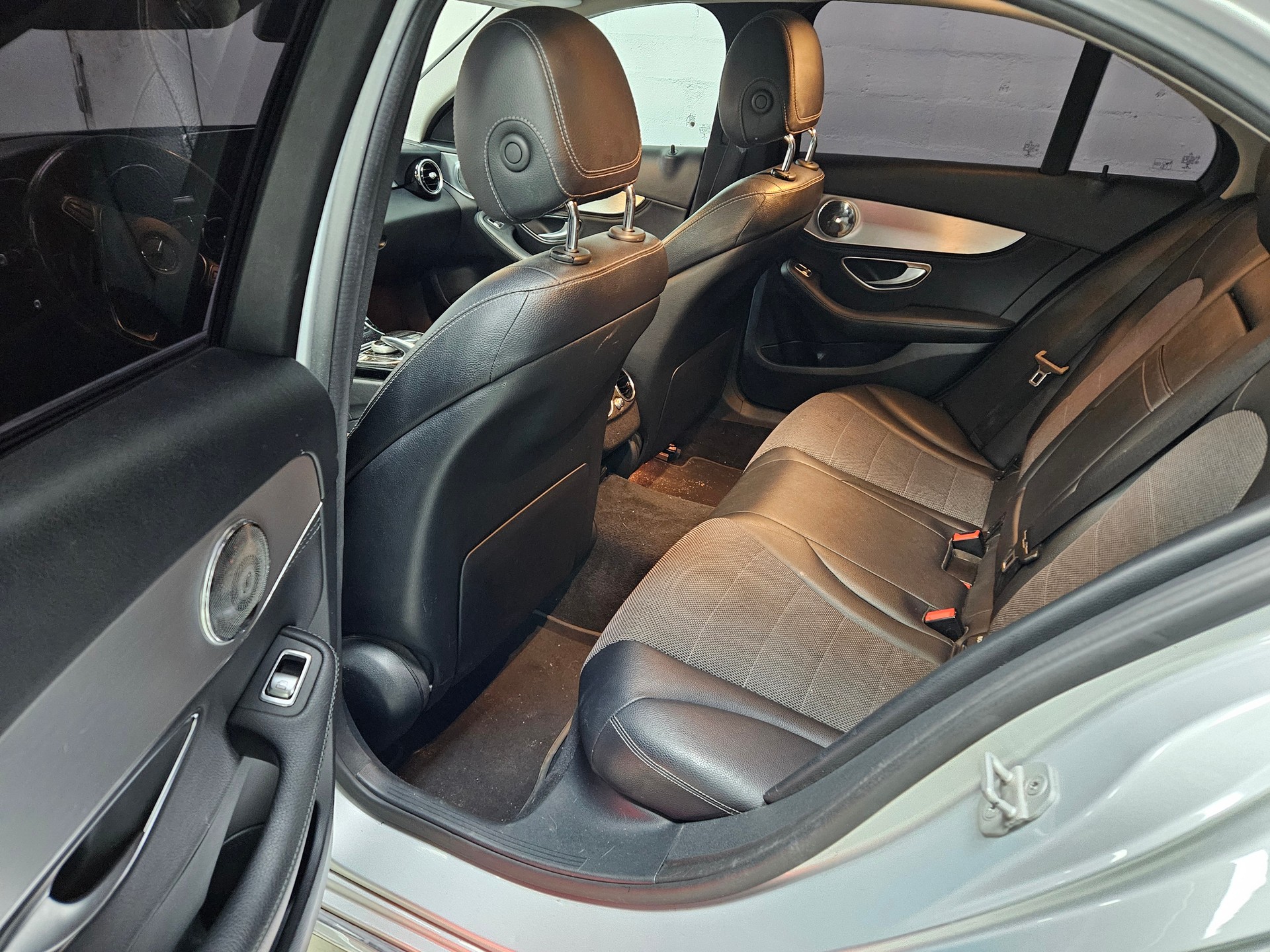 MERCEDES-BENZ C 180 Exclusive 7G-Tronic-image-8