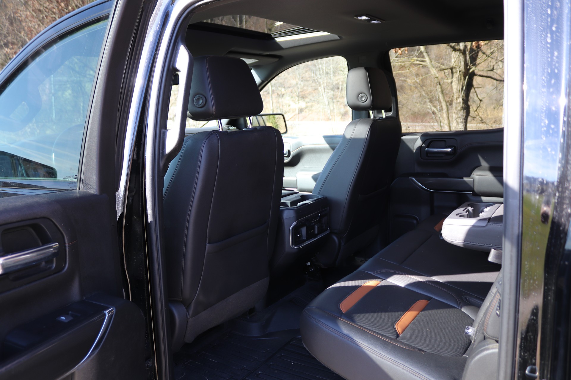 GMC 1500 AT4 V8 5,3L Modell 2019-image-7
