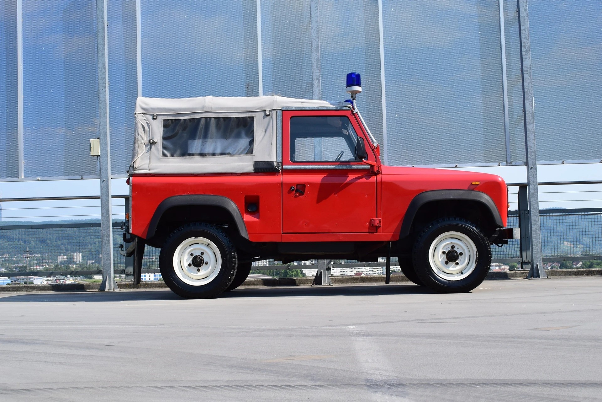 LAND ROVER 90 2.3 STATION WAGON l 75 PS