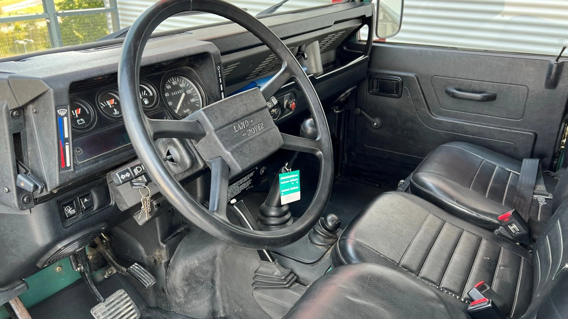 LAND ROVER 90 2.3 STATION WAGON l 75 PS-image-26