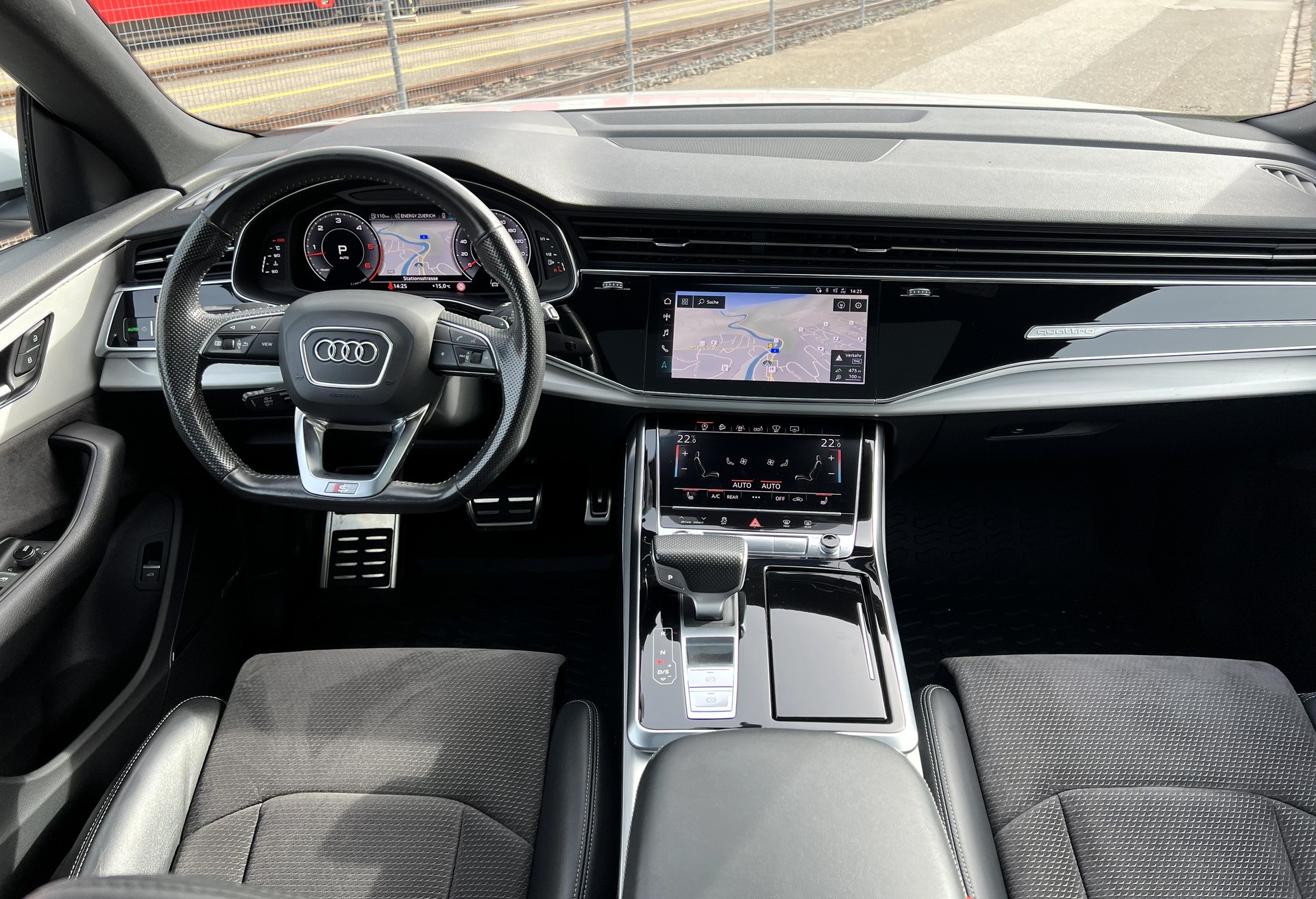 AUDI Q8 50 TDI quattro tiptronic-image-26