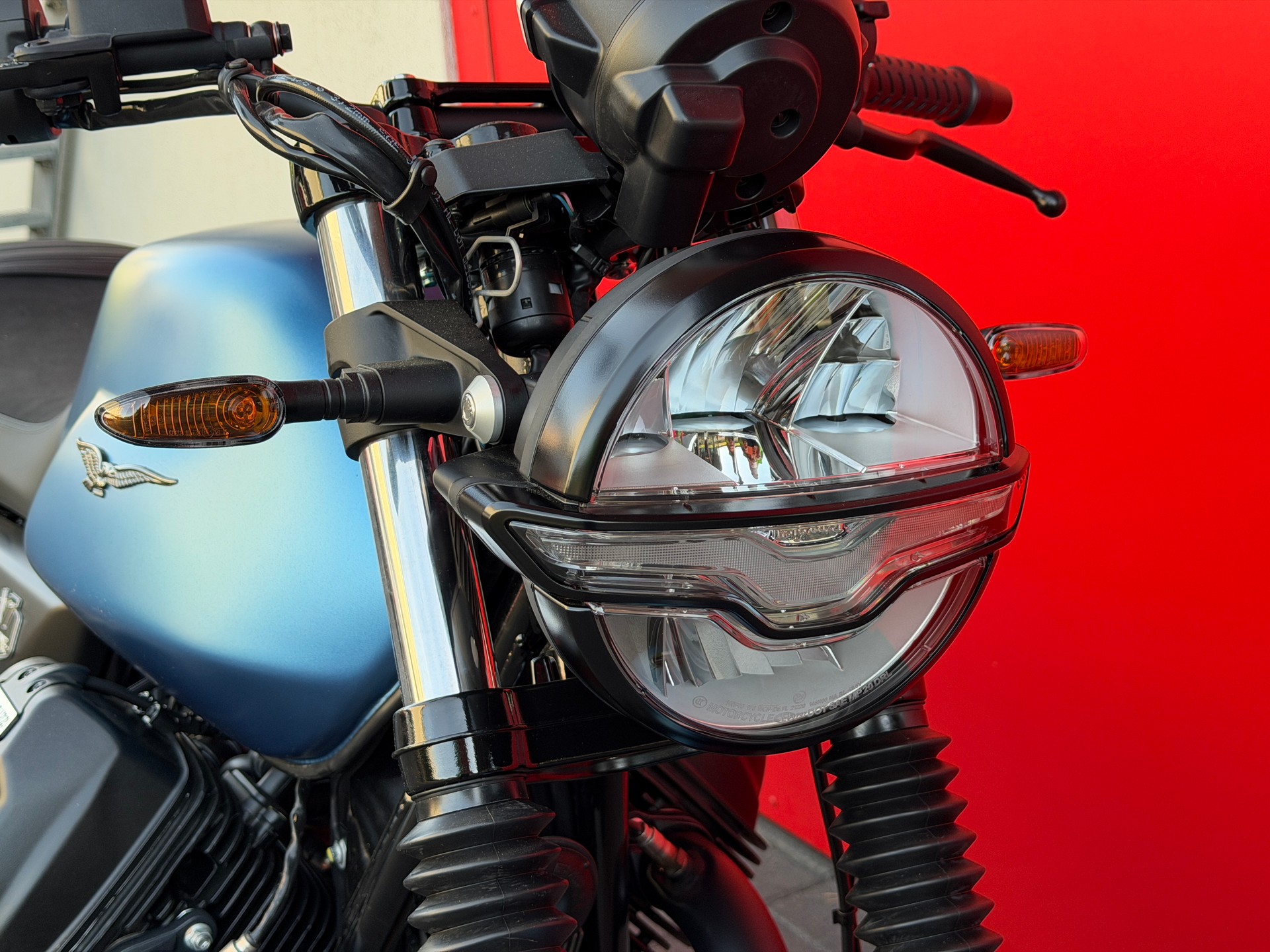 MOTO GUZZI V7 IV 850 Stone E5+ (35kW)-image-6