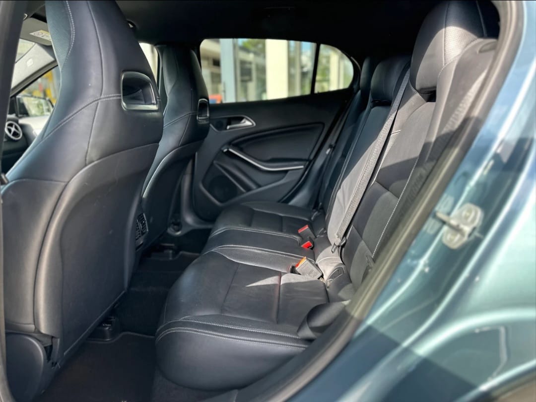 MERCEDES-BENZ GLA 45 AMG 4Matic 7G-DCT-image-10
