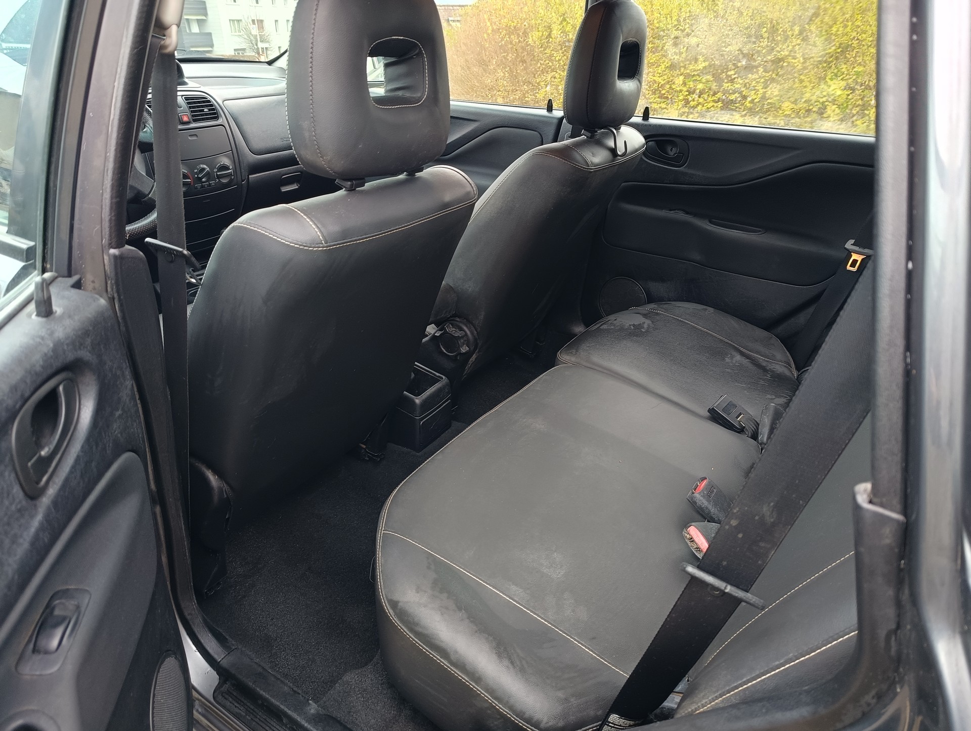 MITSUBISHI Space Star 1.8 16V Premium-image-6