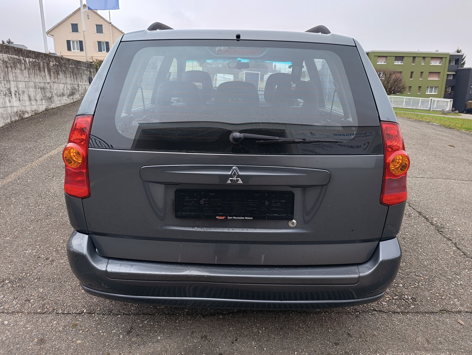 MITSUBISHI Space Star 1.8 16V Premium-image-4
