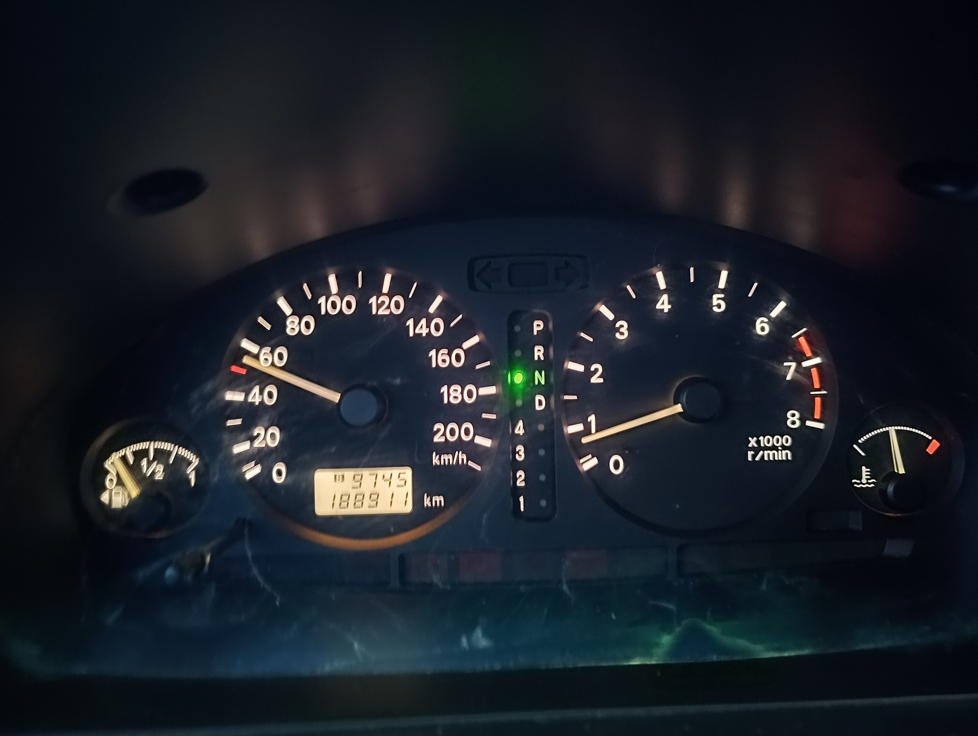 MITSUBISHI Space Star 1.8 16V Premium-image-10