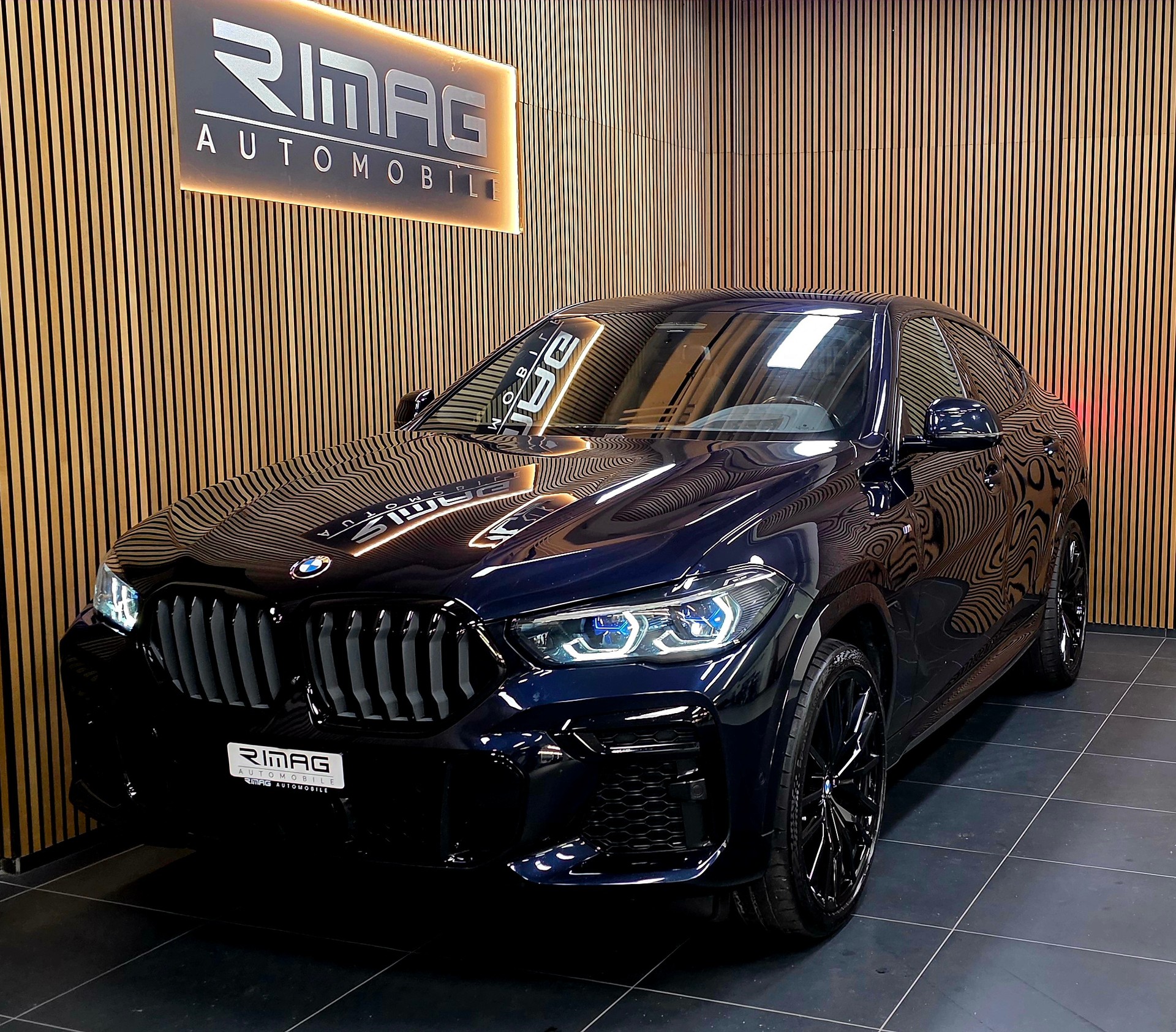 BMW X6 xDrive 48V 30d M Sport Steptronic-showroom-element-3