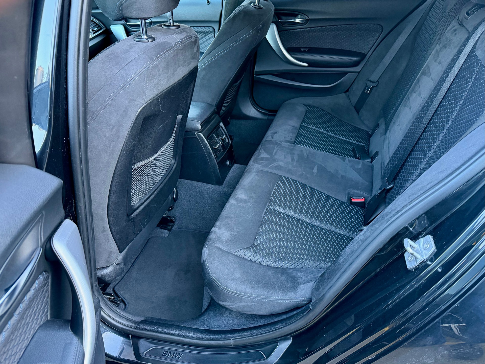 BMW 116i M Sport - 8-fach Alu - Frisch ab Service - 12 Mte./20000 Km Quality1 Garantie --image-6