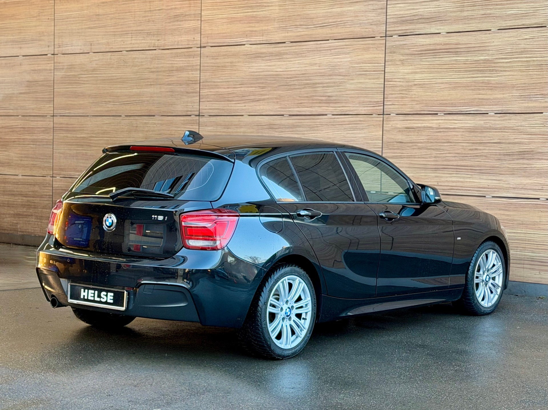 BMW 116i M Sport - 8-fach Alu - Frisch ab Service - 12 Mte./20000 Km Quality1 Garantie --image-4