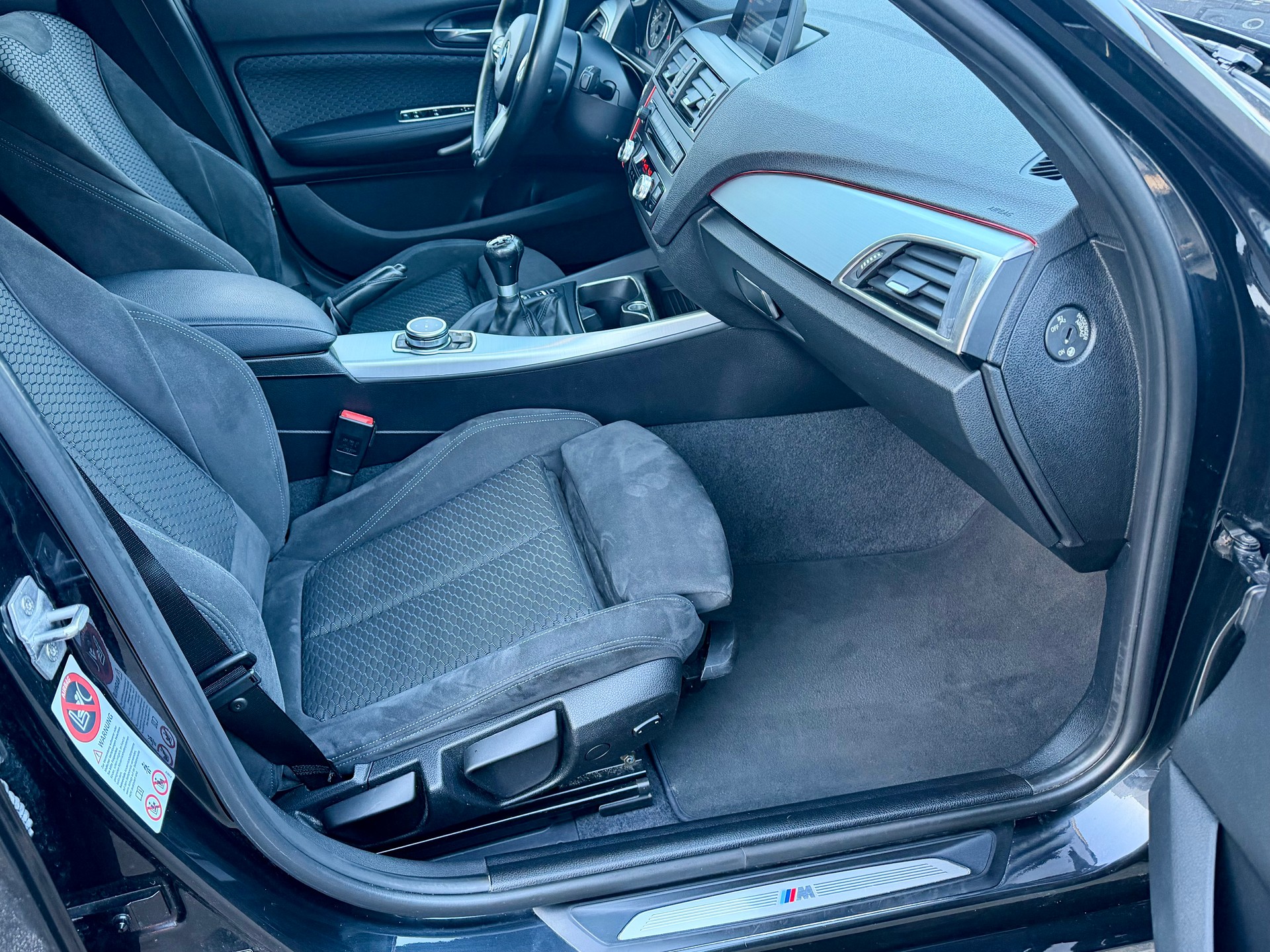 BMW 116i M Sport - 8-fach Alu - Frisch ab Service - 12 Mte./20000 Km Quality1 Garantie --image-13