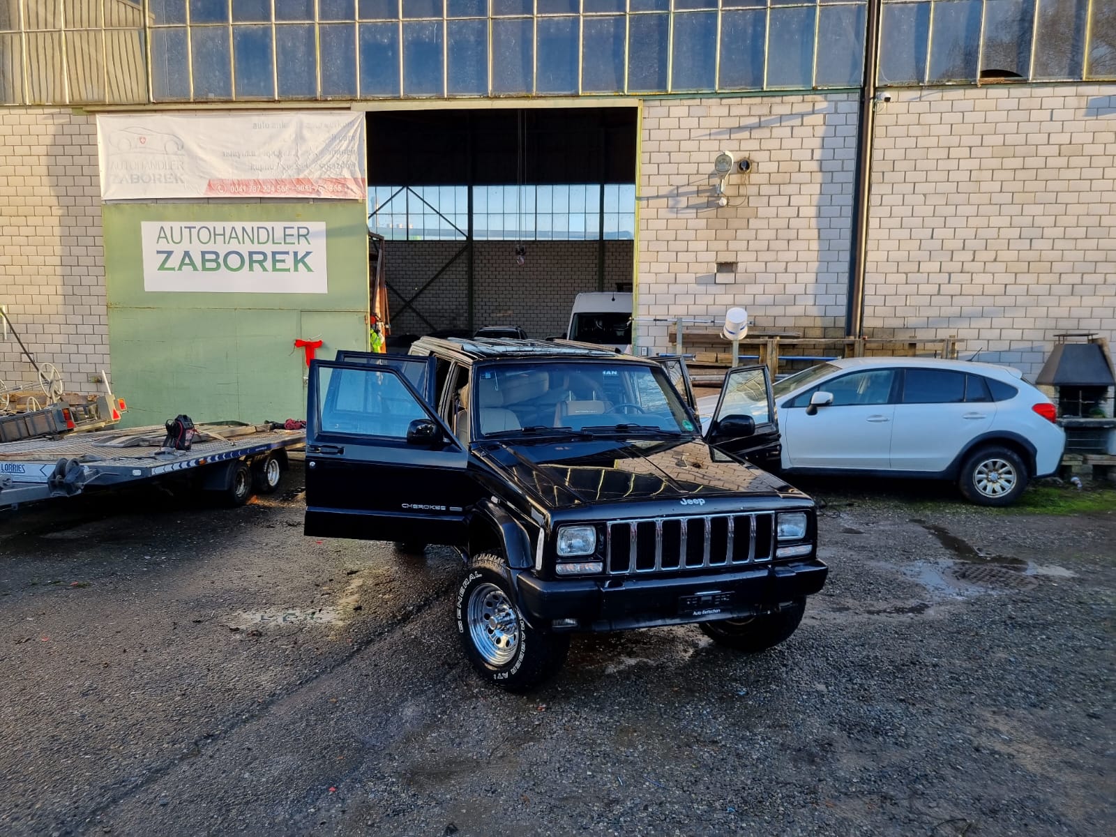 JEEP Cherokee 4.0 Limited Freedom-image-11
