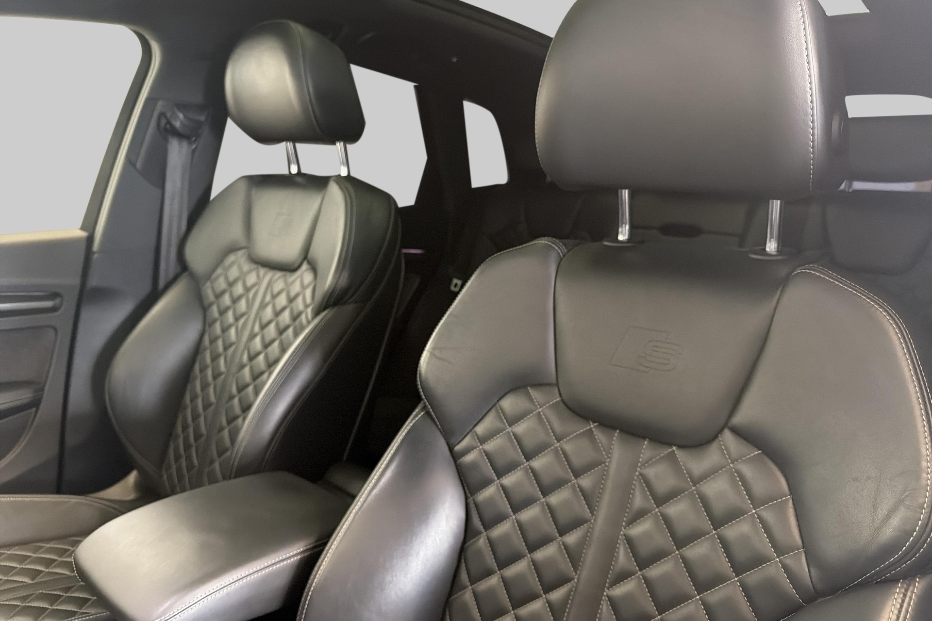 AUDI SQ5 3.0 TFSI quattro S-tronic-image-25