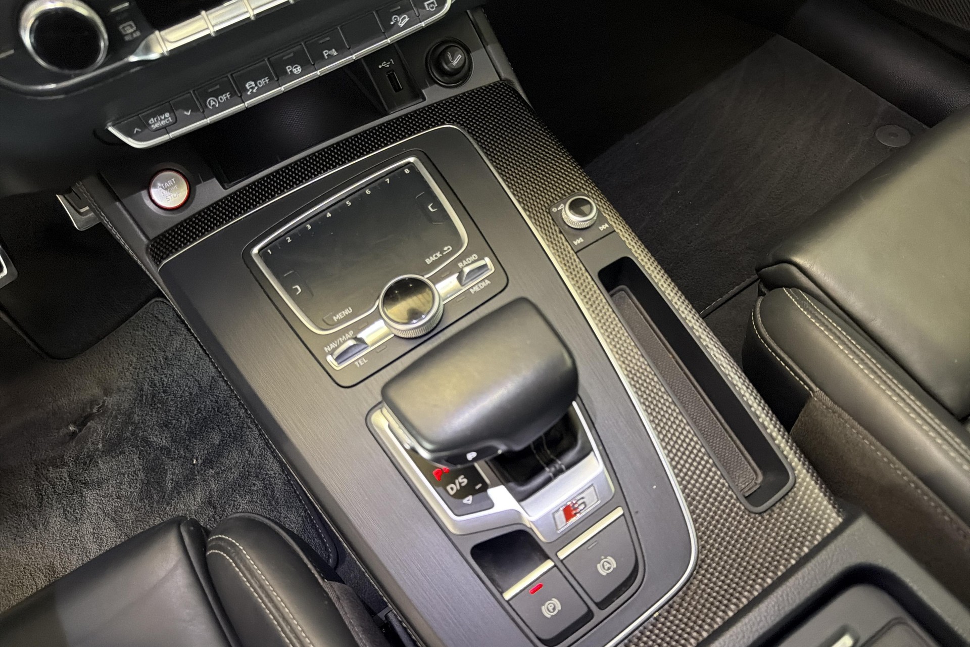 AUDI SQ5 3.0 TFSI quattro S-tronic-image-14