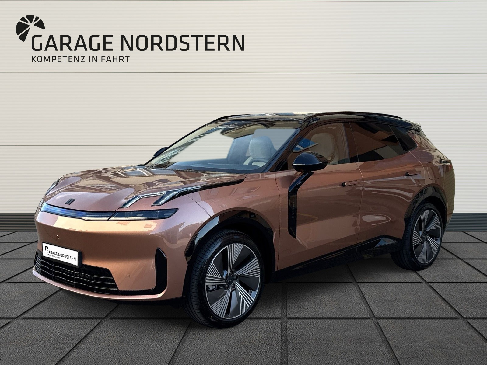 LYNK & CO 08 1.5 PHEV More
