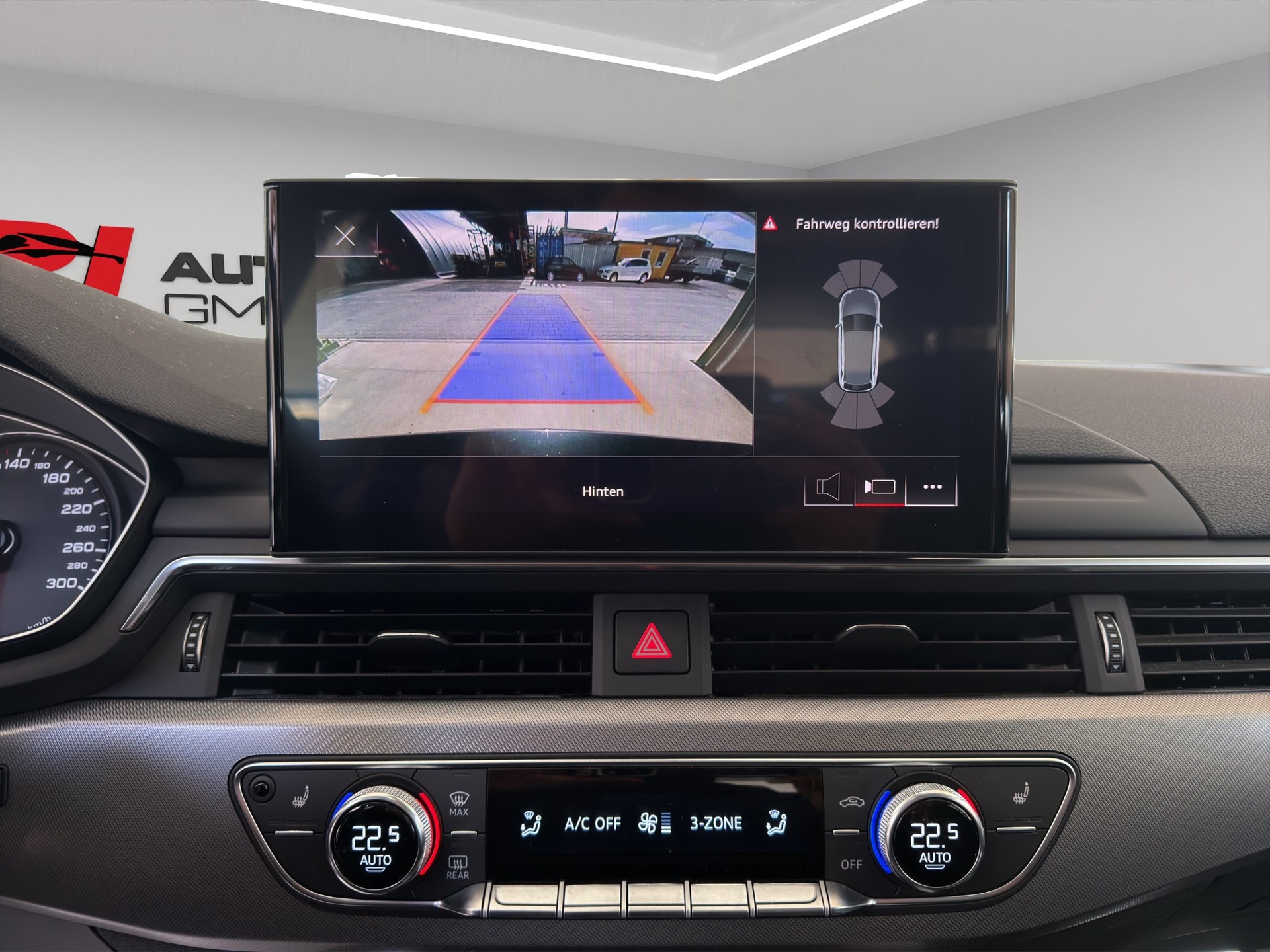 AUDI A4 Avant 40 TFSI advanced S-tronic-image-13