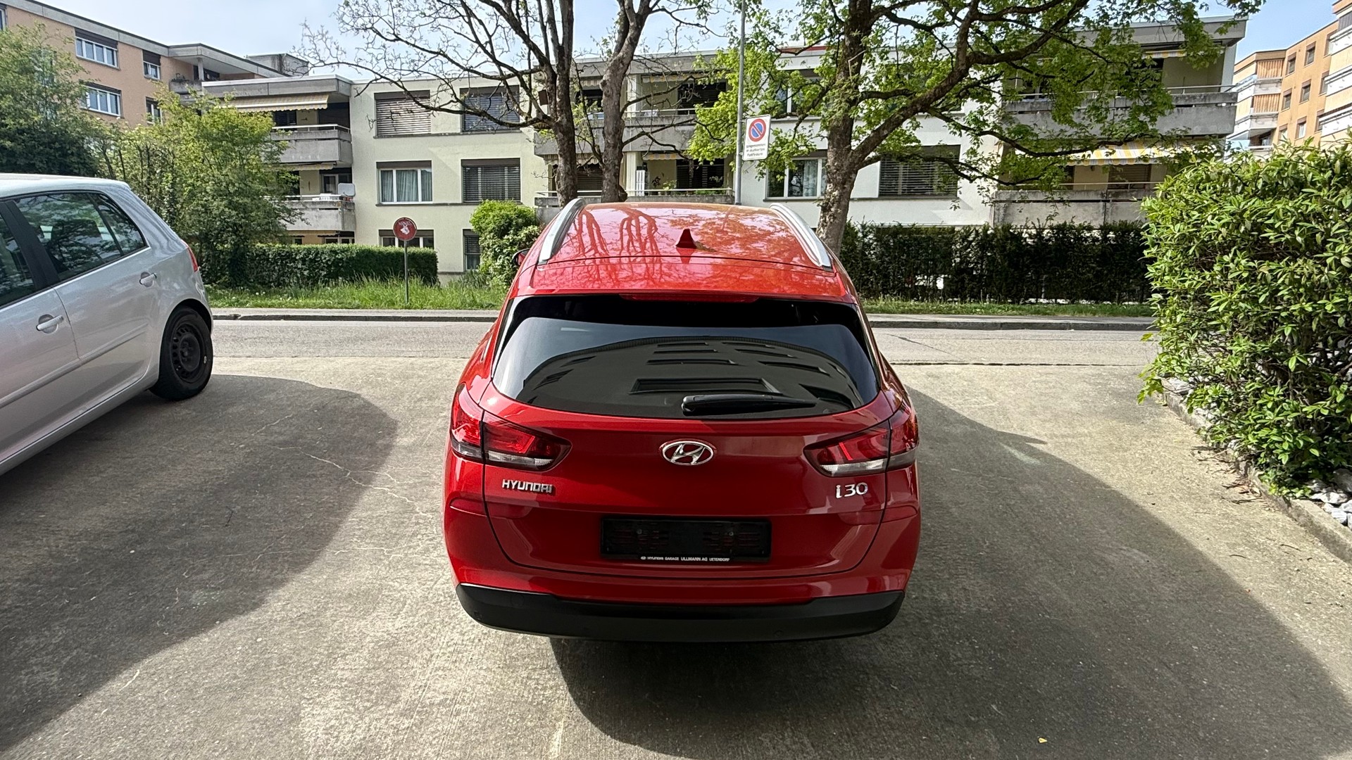 HYUNDAI i30 Wagon 1.6 CRDi Amplia DCT-image-7