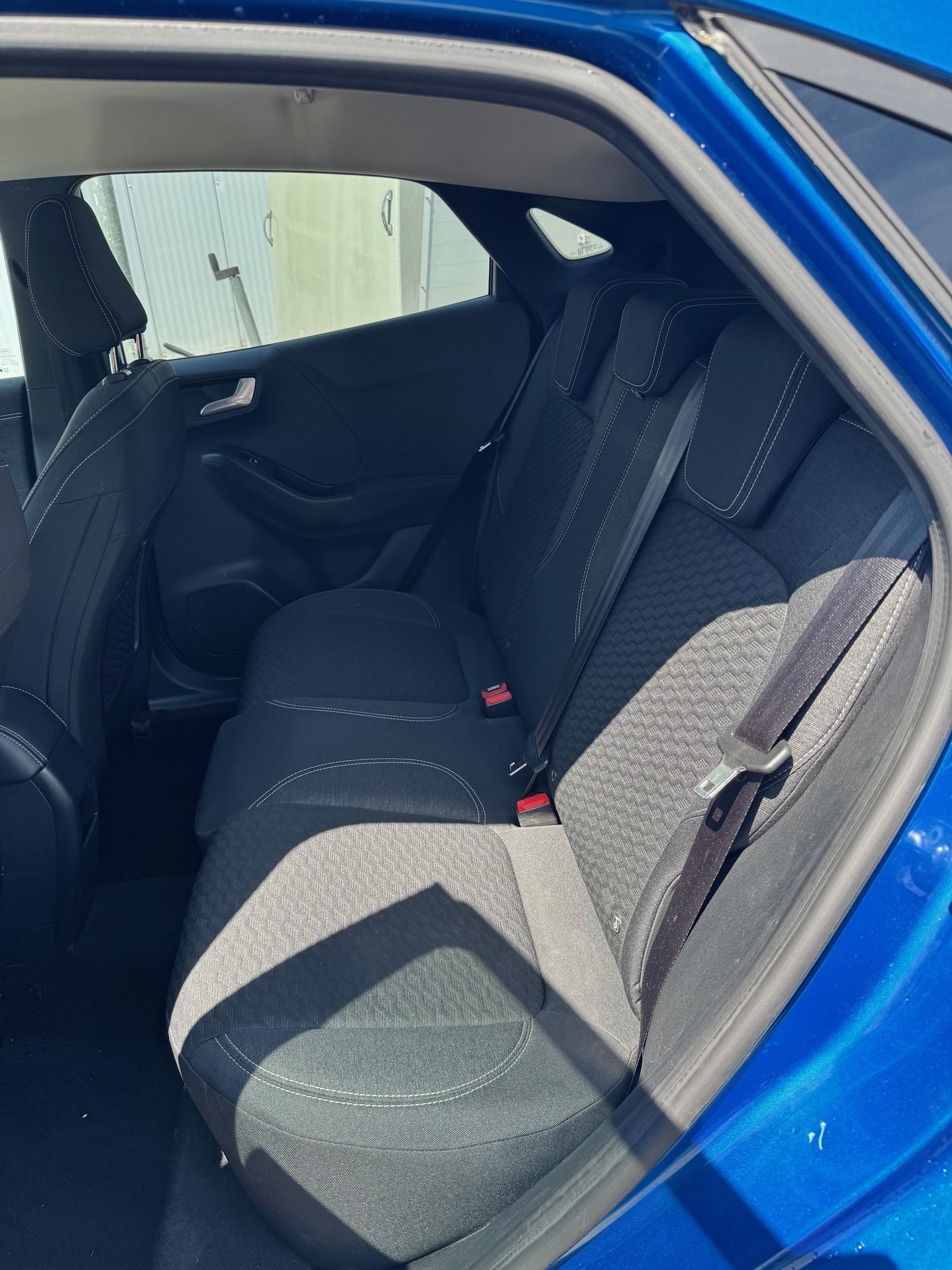 FORD Puma 1.0 MHEV Titanium-image-10