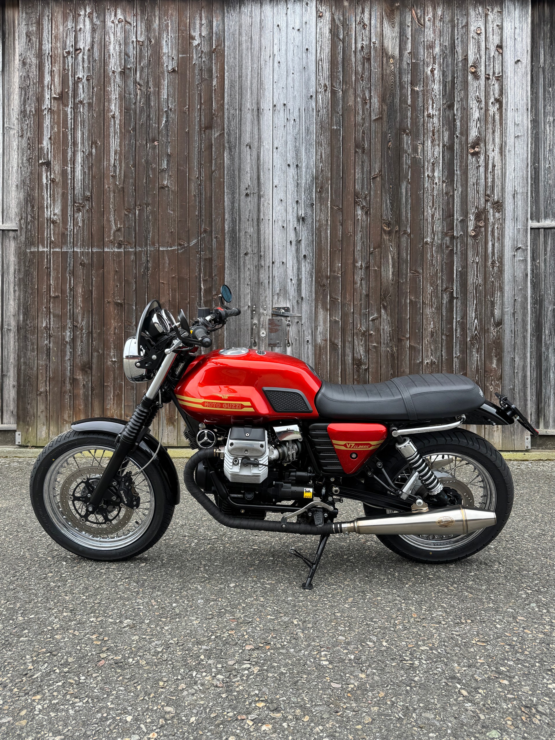 MOTO GUZZI V7 Classic-image-1
